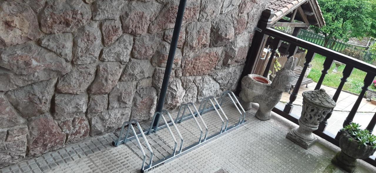 Albergue La Costana Oviedo Dış mekan fotoğraf